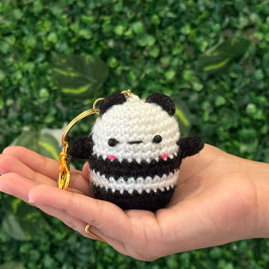 SOE Baby Panda Bagcharms: Crochet Keyring