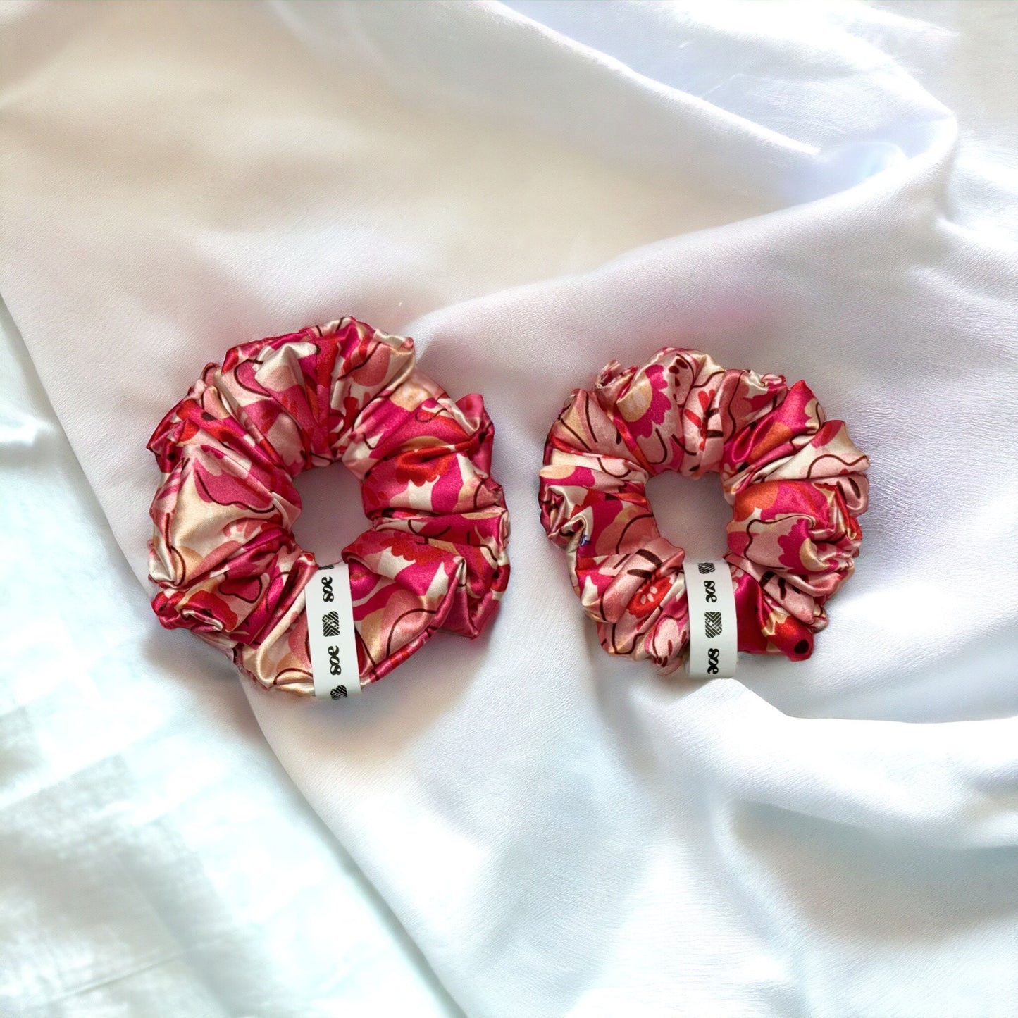 Debase Peony Scrunchie: Set of 2 ( Medium & Large )