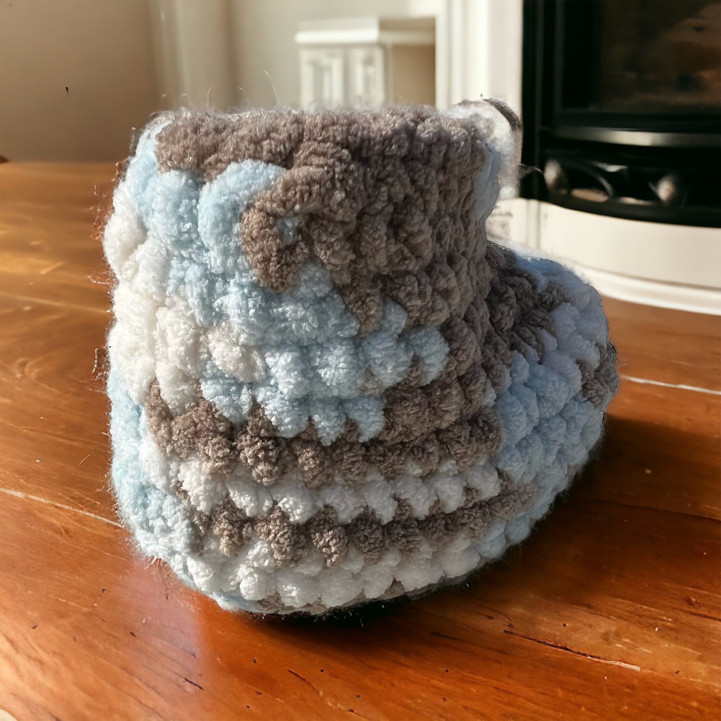 SOE Handmade Baby Booties : Crochet Towel Wool : Blue (9-12 months)