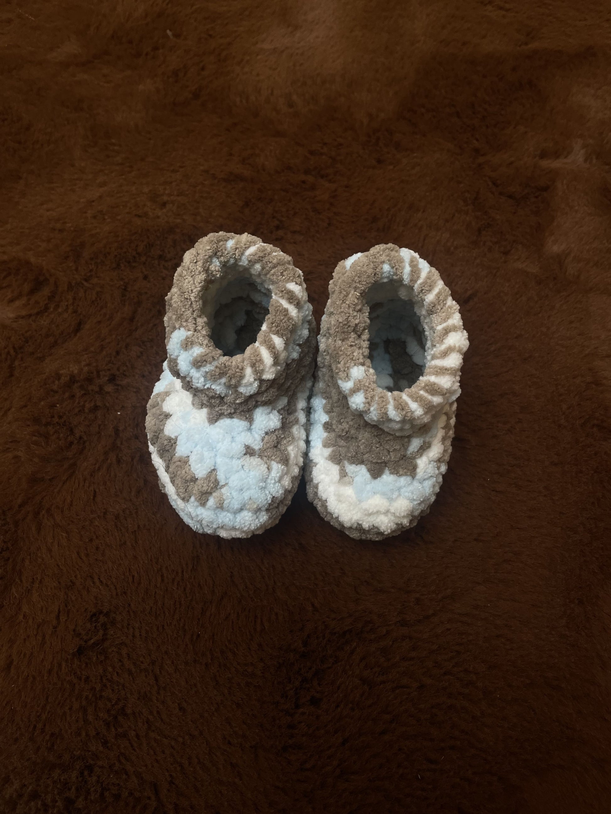 SOE Crochet Baby Booties Brown 